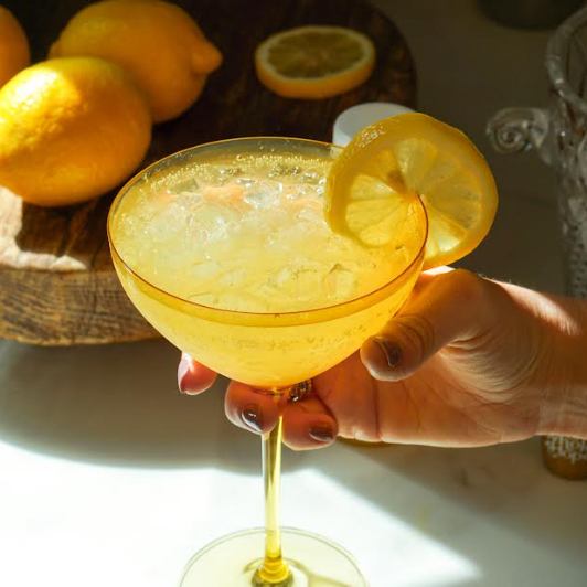 Sparkling Lemon Swirl Mocktail